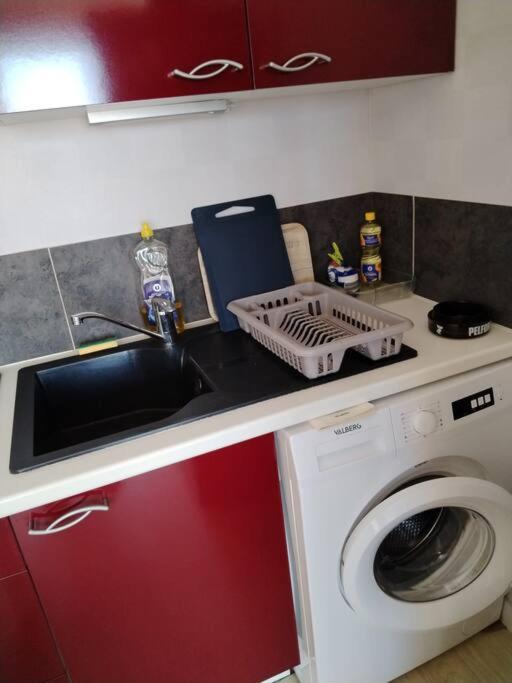 Appartement Vue Mer 4 Personnes Les Bains Exterior photo
